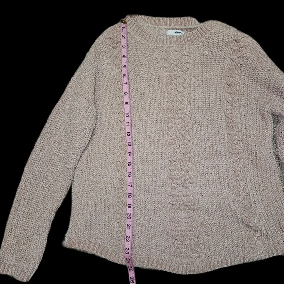 Relaxed Fit Pink Sweater - Picture 8 of 8